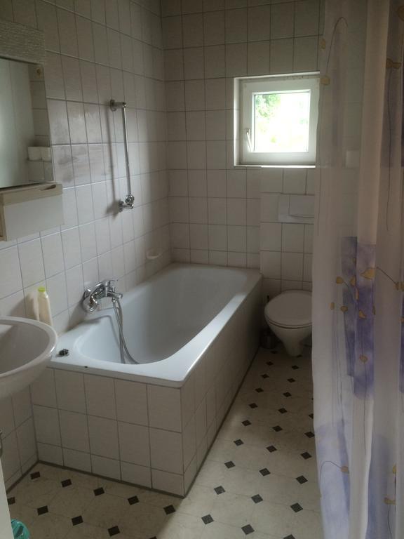 Zur Krone Wolfsegg Extérieur photo